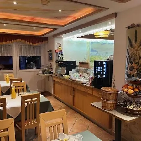 Gaesteheim Prantl 4* Ζόλντεν